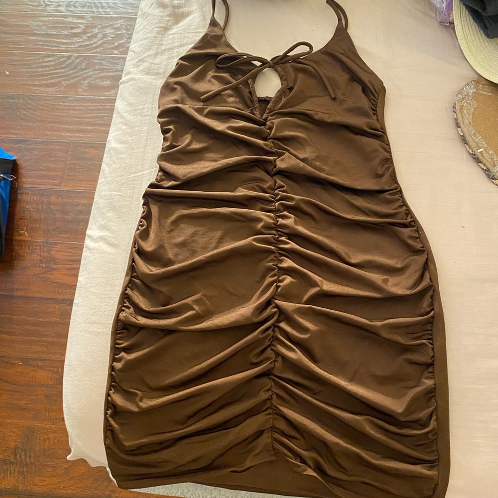 Size L, Dark Brown Ruched middle dress